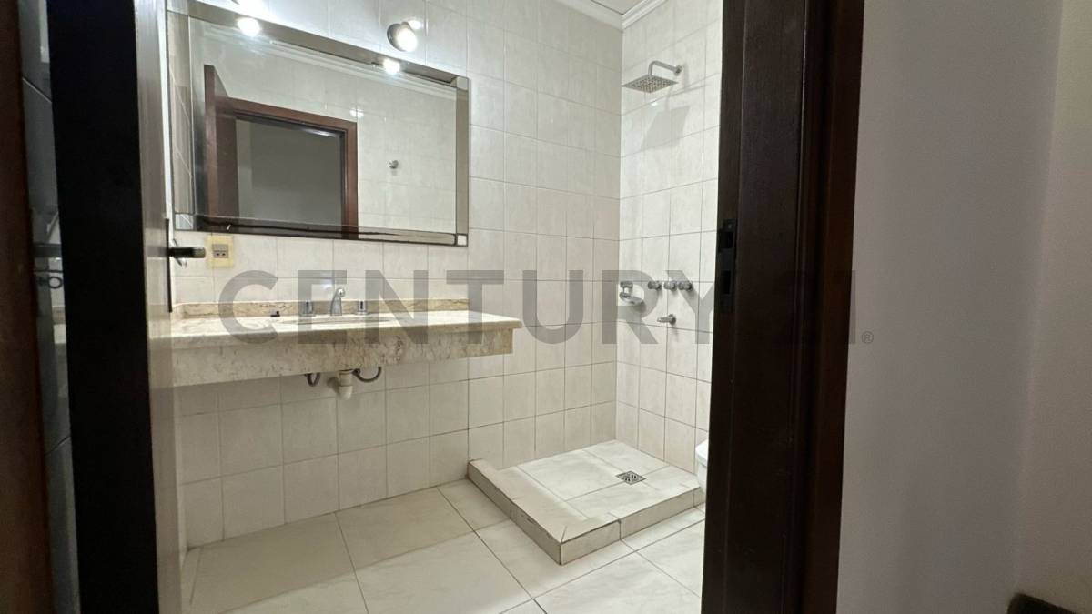 Vendo Duplex en Lambaré Zona Unicanal — foto 3