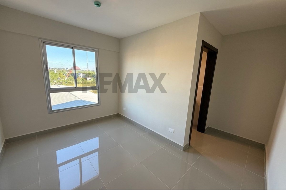 ALQUILO DEPARTAMENTO EN LUQUE — foto 3