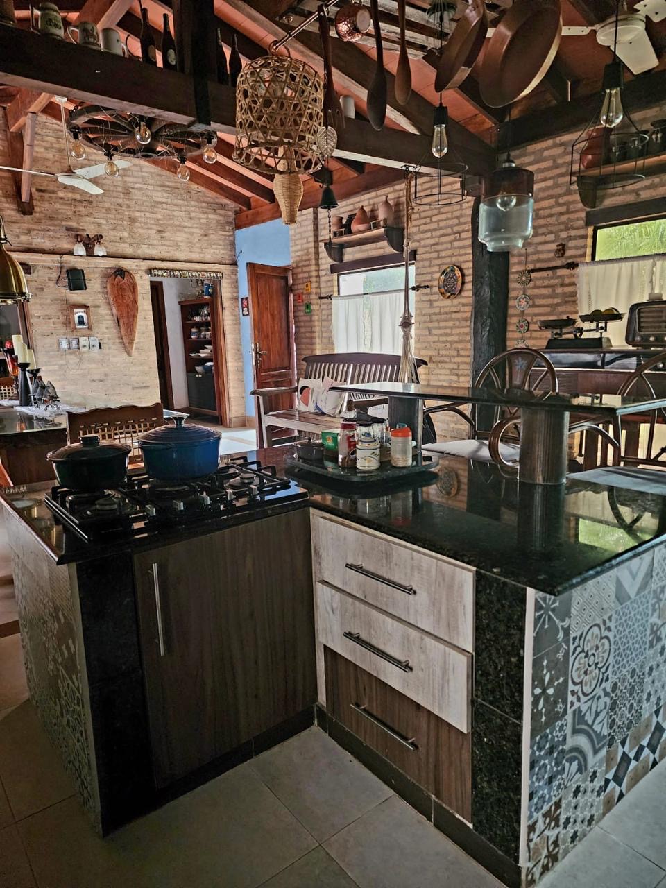 Alquilo casa totalmente amoblada en Ypane centro — foto 2