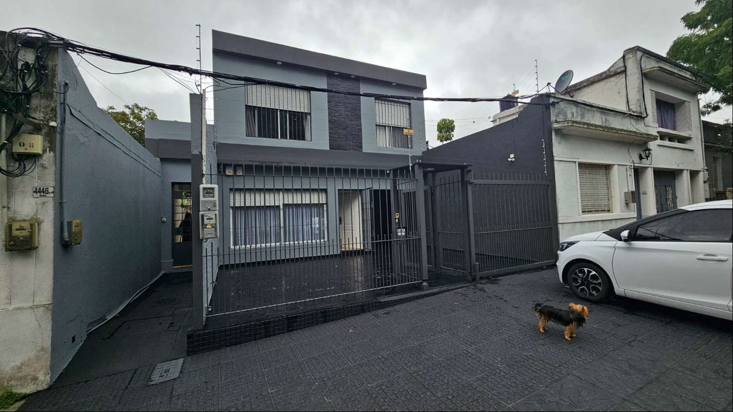 GRAN CASA EN PRADO – 5 DORMITORIOS, PH COMO A ESTRENAR, PROXIMA AL HOTEL DEL PRADO