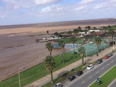 Rambla - Vista Al Mar! Apto En Venta De 3 Dorm + Serv, Gge