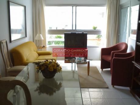 Apartamentos En Playa Mansa