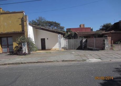 Vendo Gran Terreno,1.500 M2, A Dos Cuadras De EspaÑa. Y 4 De Kubitschekt... Se Financia Y Recibe Inmuebles