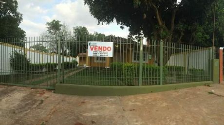 Hermosa Casa En San Lorenzo Zona Cuartel De La Victoria