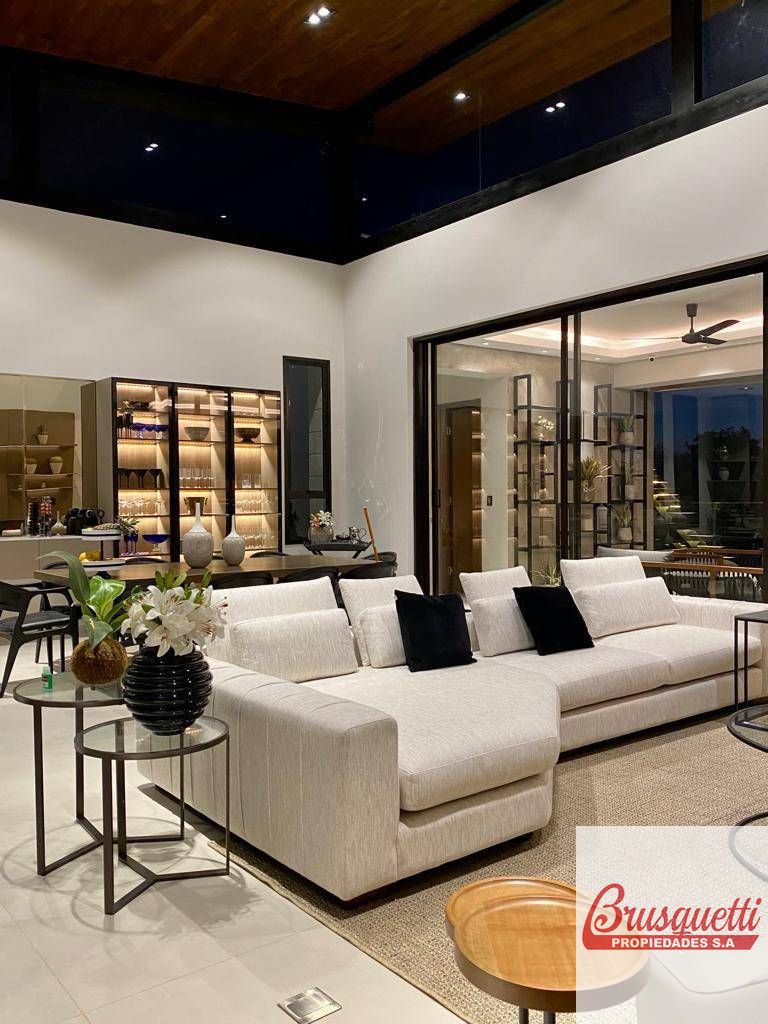 Casa en venta c/ cochera en San Bernardino — foto 3