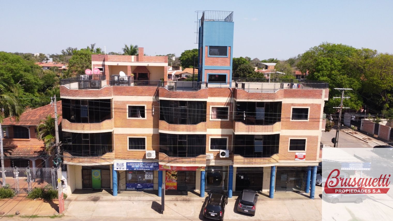 Edificios en Fernando de la Mora — foto 3