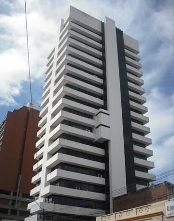 Oficina Céntrica En El Edificio Planeta.
