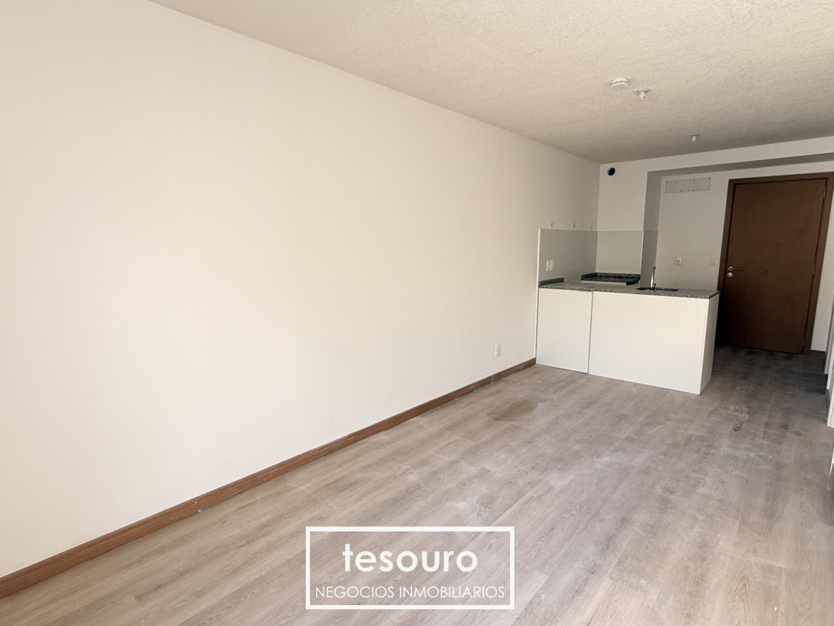 Alquiler de apartamento 1 dormitorio en Tres Cruces. · Foto 11