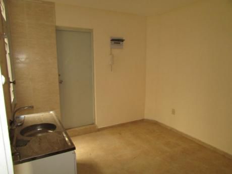 Apartamento En Alquiler Monoambiente
