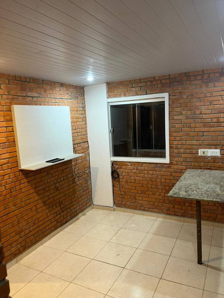 VENDO DEPARTAMENTO EN FERNANDO DE LA MORA, CENTRAL — foto 3