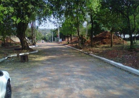Oferto Unico Terreno, Zona Residencial En Villa Elisa!!!