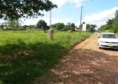 En Villa Elisa Vendo Hermosos Terrenos De 360mts2