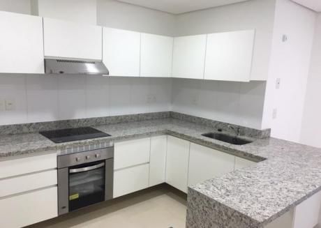 Vendo Hermoso Penthouse En Edificio Torres Mirador 1
