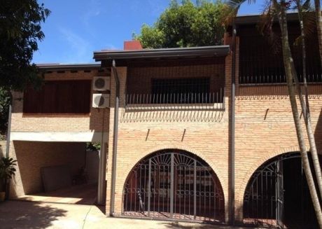 Dúplex A Estrenar En Condominio Cerrado, Próximos A Avda. Perón