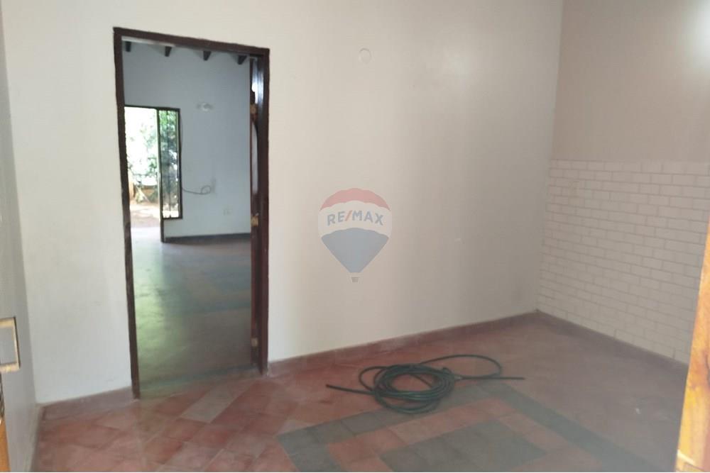 Casa-Alquiler-Mariano Roque Alonso — foto 2