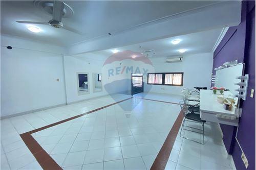 ALQUILER DE OFICINA, ASUNCION OBRERO — foto 2