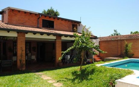 ***increible Casa En Lambare A Precio De Duplex***