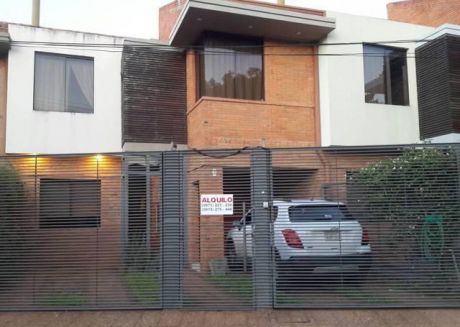 Alquilo Duplex En Mburucuya