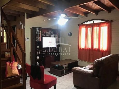 Casas En Lomas De Solymar