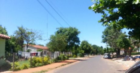 En Aregua ,vendo Hermoso Terreno Zona Alta A 3 Cuadras De Ruta Principal