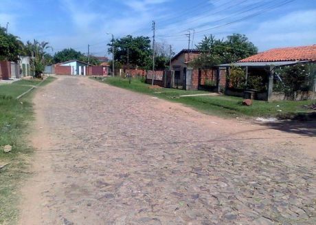 Vendo Hermoso Terreno De 12 X 30 Detras De La Municipalidad De Mra