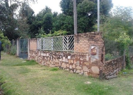 Hermosa Propiedad De 410m2. En Lambare A Pasos Del Asfalto