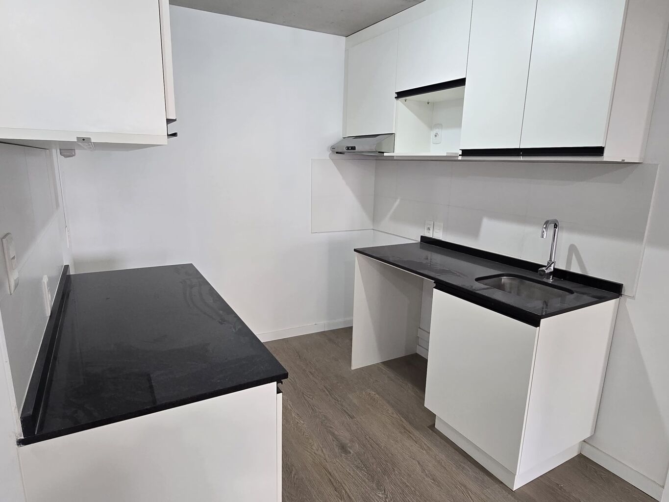 Apartamento 1 dormitorio con balcón, parrillero y garaje en Cordón SUR. · Photo 4