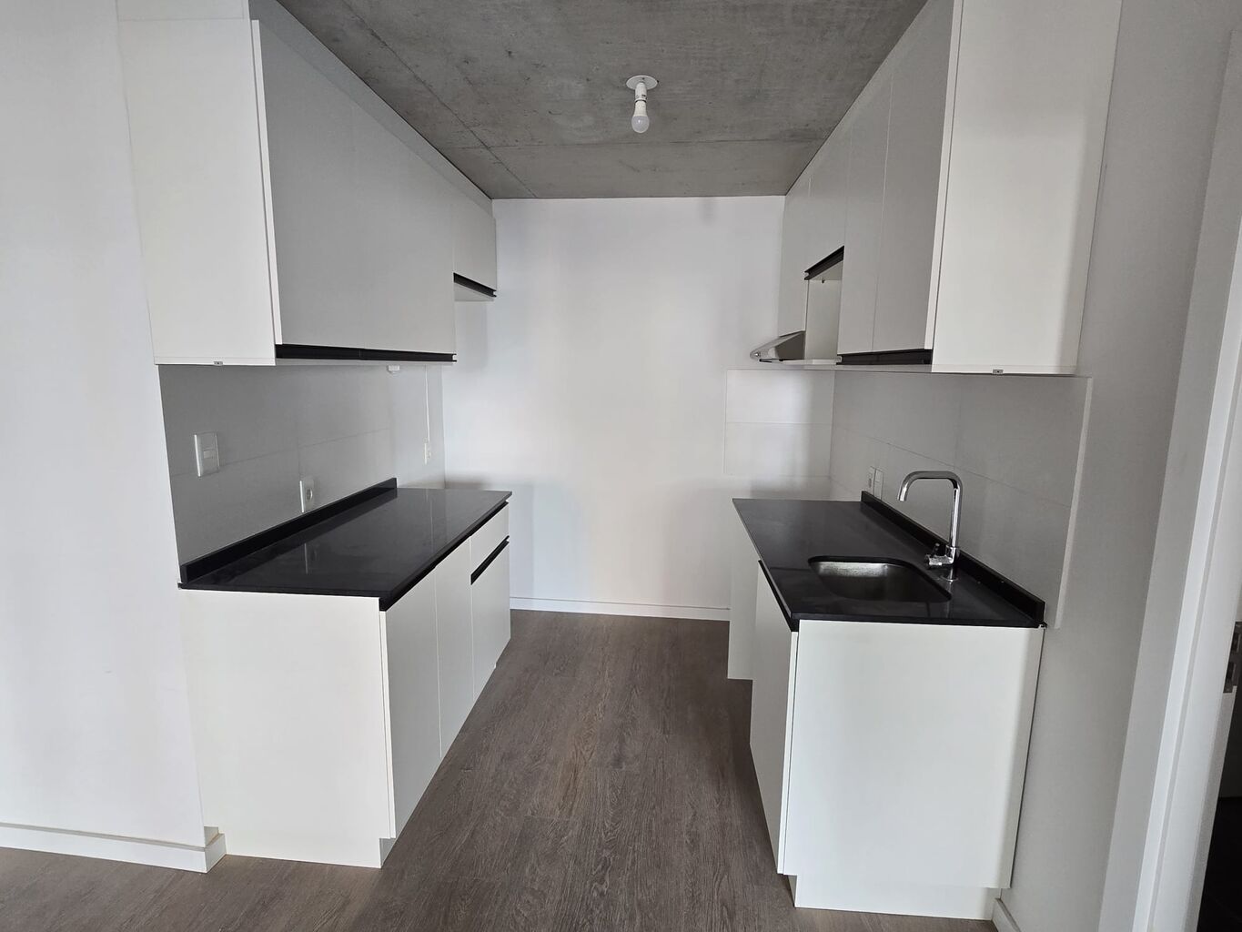 Apartamento 1 dormitorio con balcón, parrillero y garaje en Cordón SUR. · Photo 6