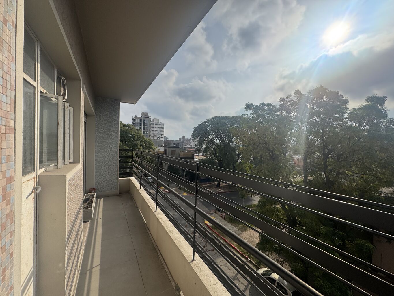 EXCELENTE APARTAMENTO, NORTE, DESPEJADO Y GRAN UBICACION