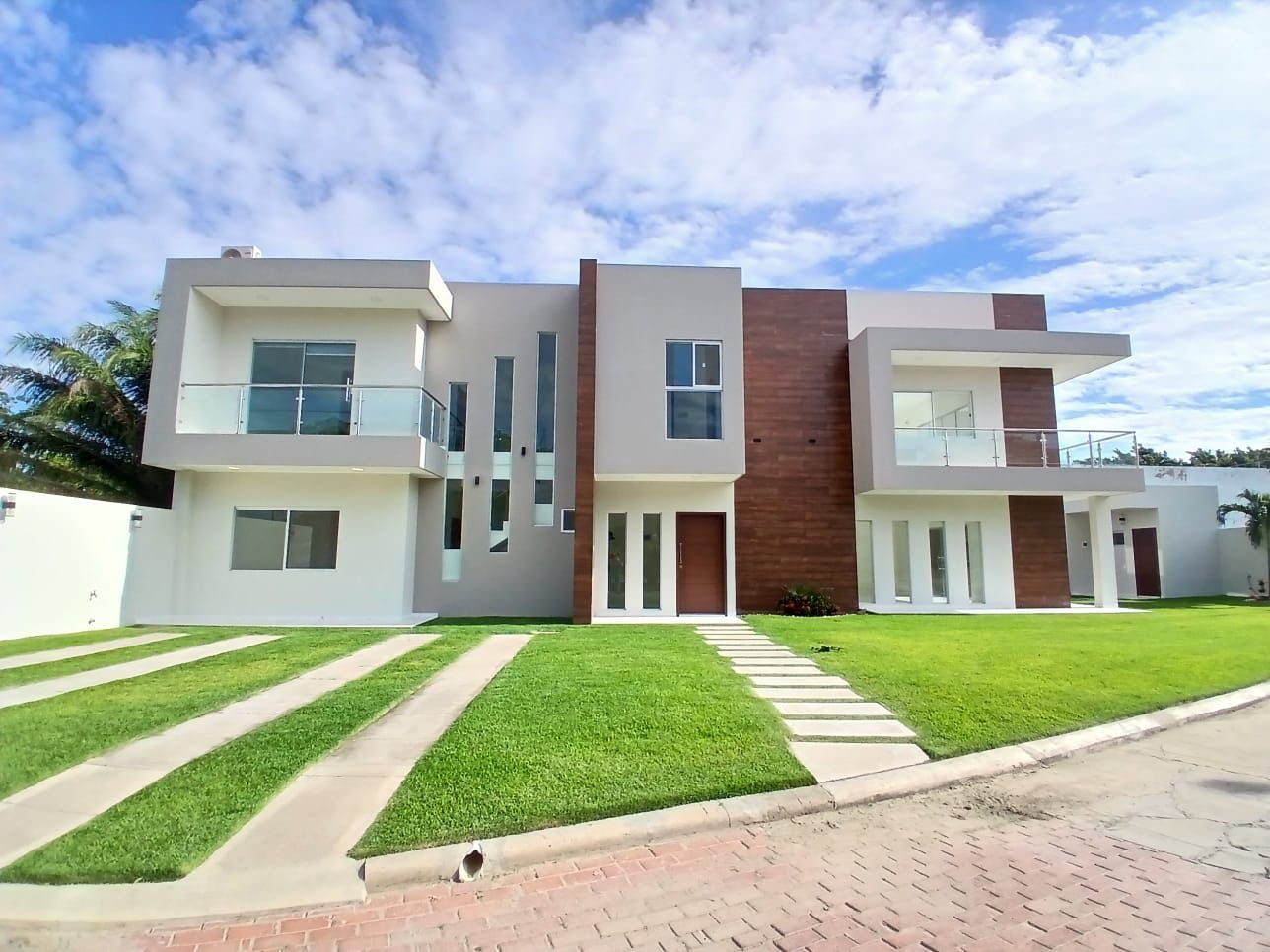 Departamento en venta bajo precio de mercado en Urubó