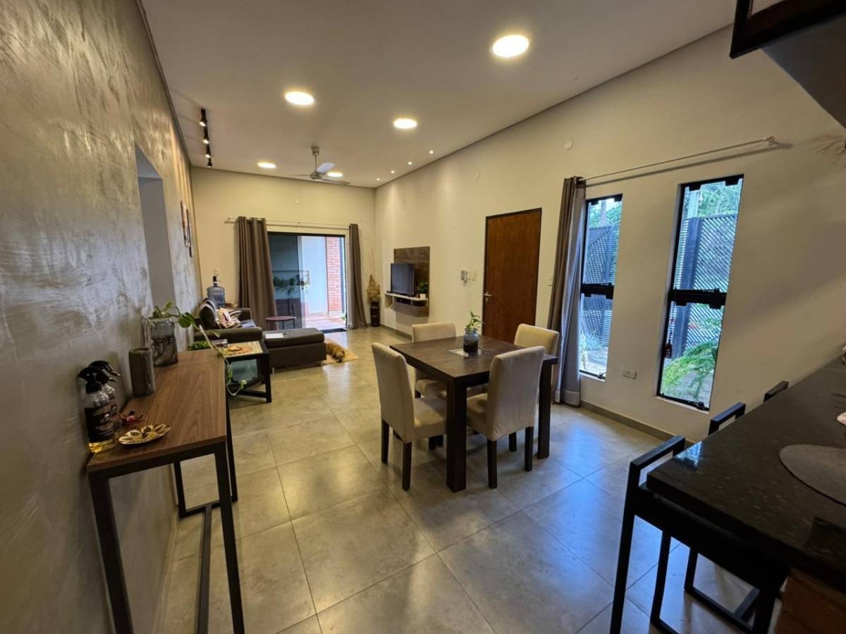 EN VENTA moderna casa en Capiata Ruta 1 — foto 3