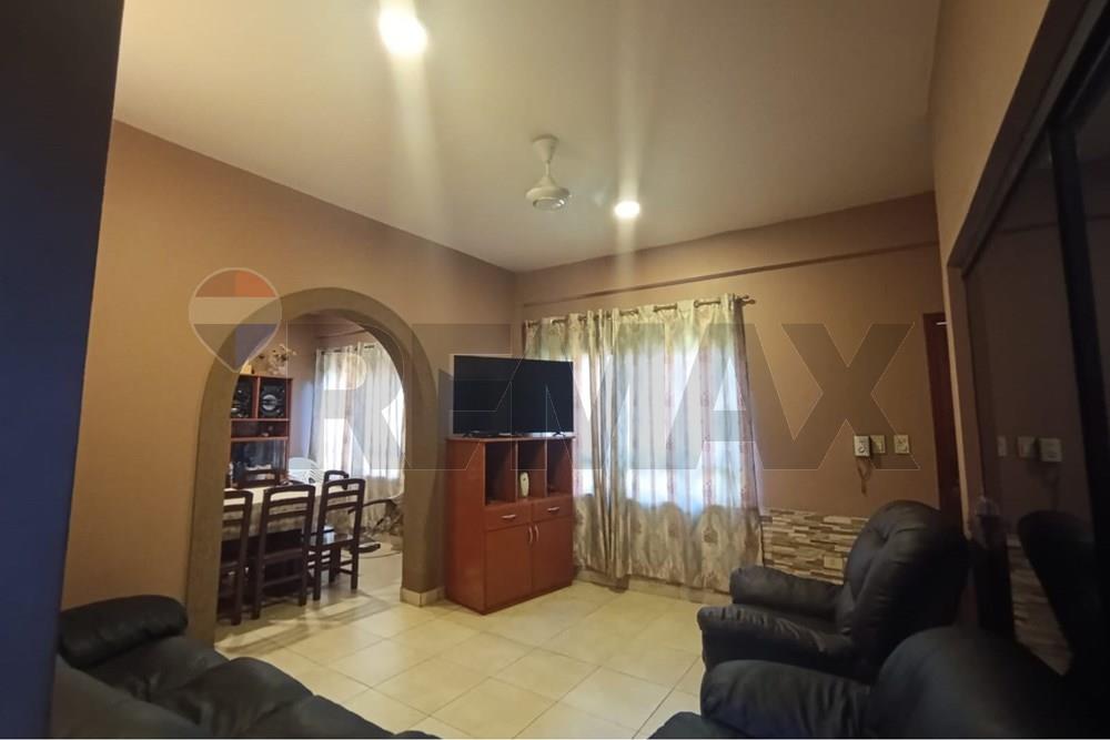 Casa - Venta - San Lorenzo, Paraguay, Hogar Dulce Hogar! — foto 2