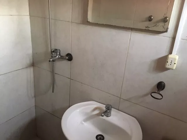 Alquilo Muy Lindo Apto. Al Fondo Tipo Casa. Sin Gastos Comunes · Foto 4