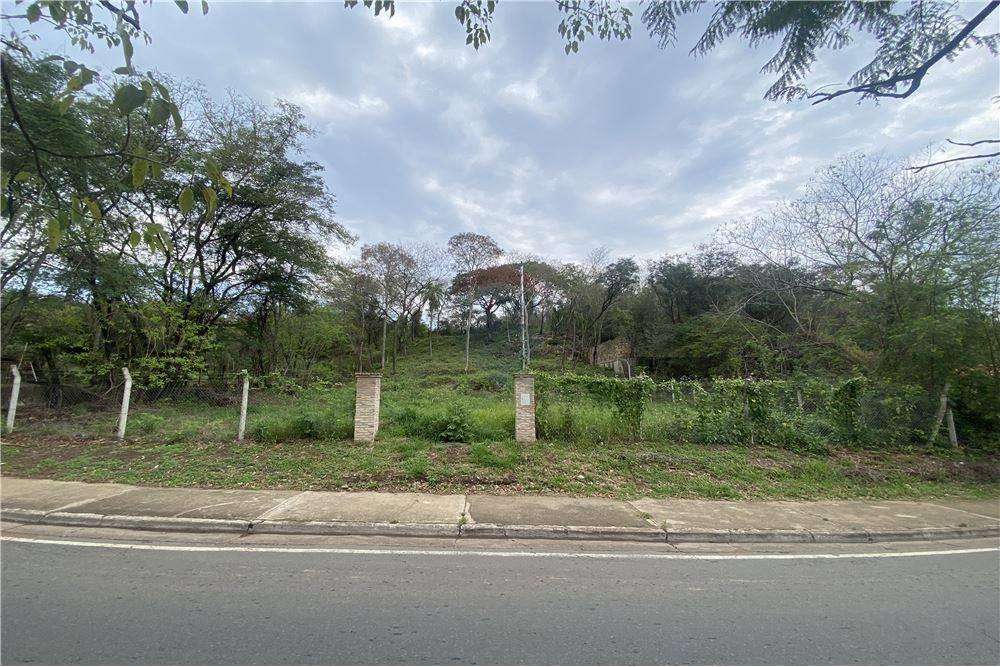 VENDO AMPLIO TERRENO EN EL CENTRO DE SAN BERNARDINO CON VISTA — foto 2