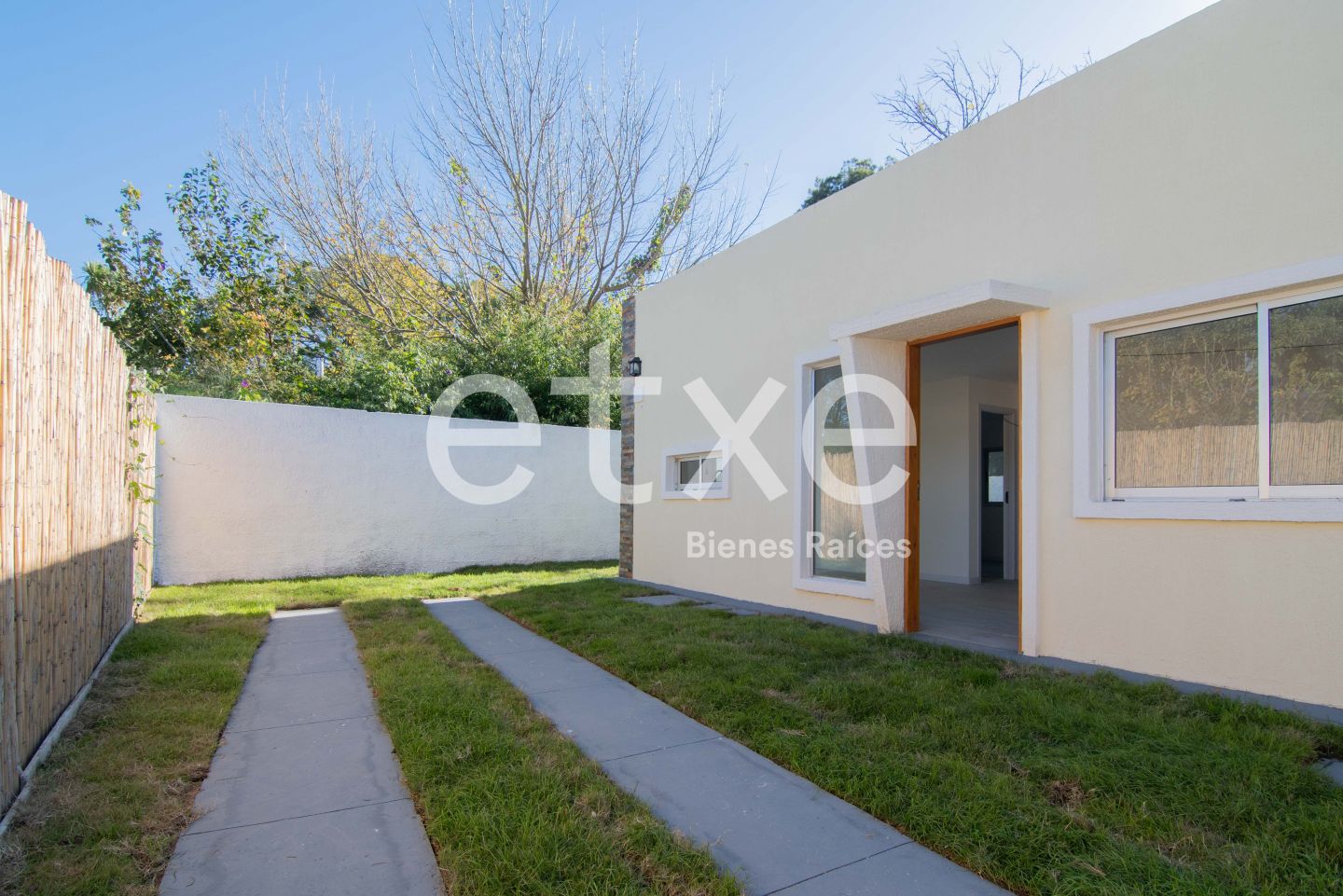 Casa en Alquiler en Complejo Lagomar · Foto 12