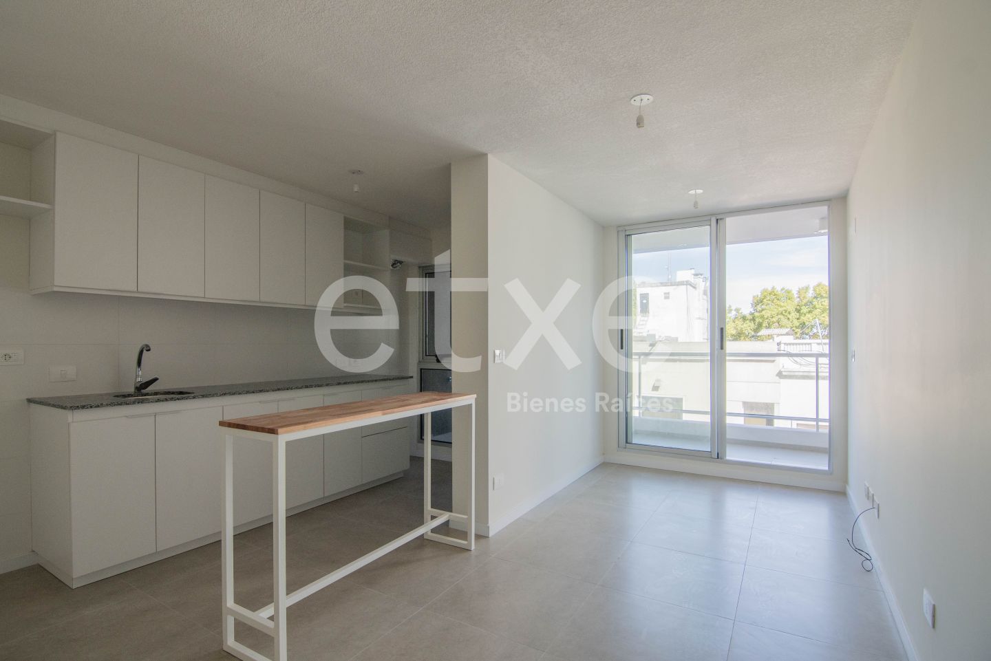Alquiler Apartamento a Estrenar en Cordon