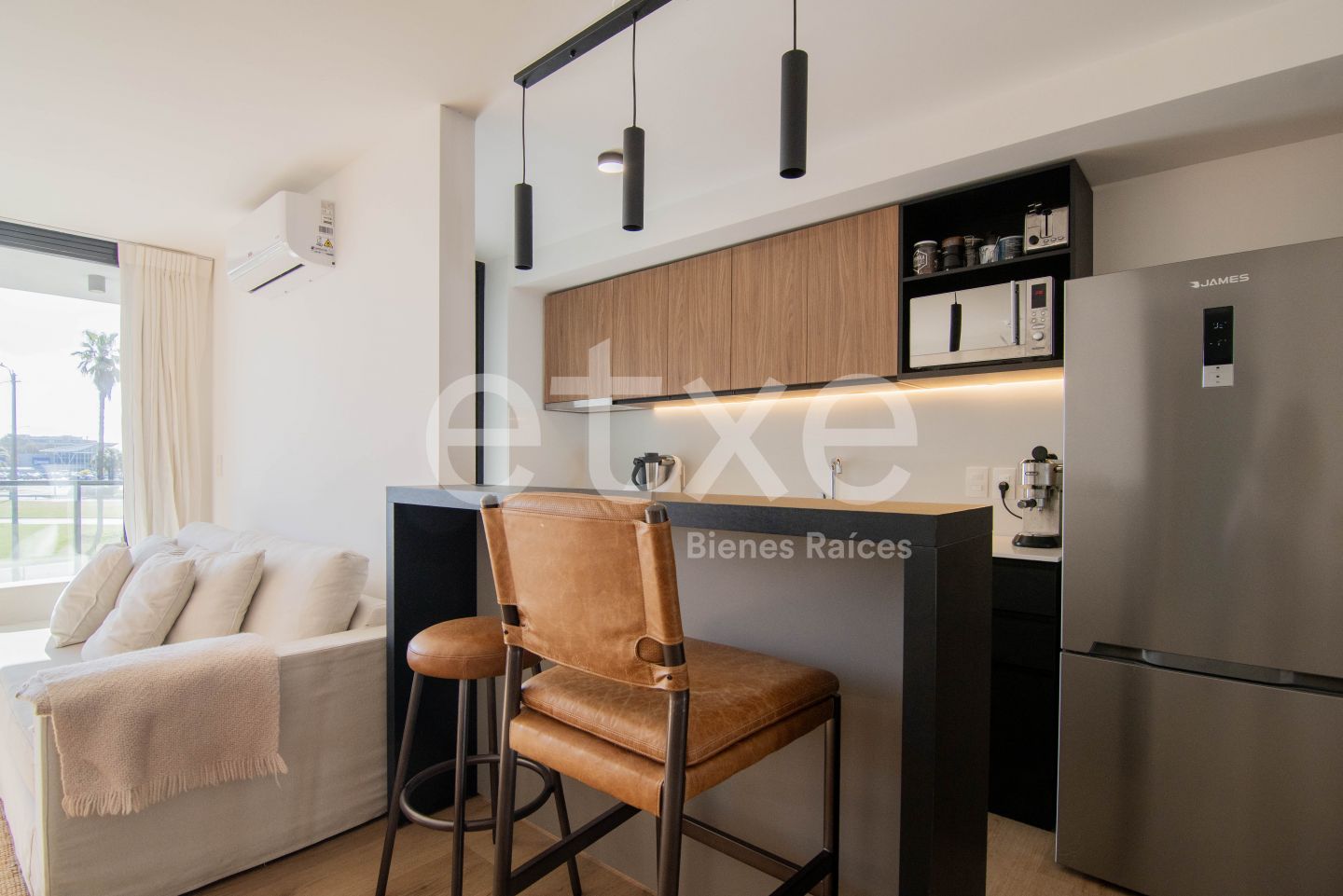 Apartamento en Alquiler 2 Dormitorios en Grou Bosque · Foto 8