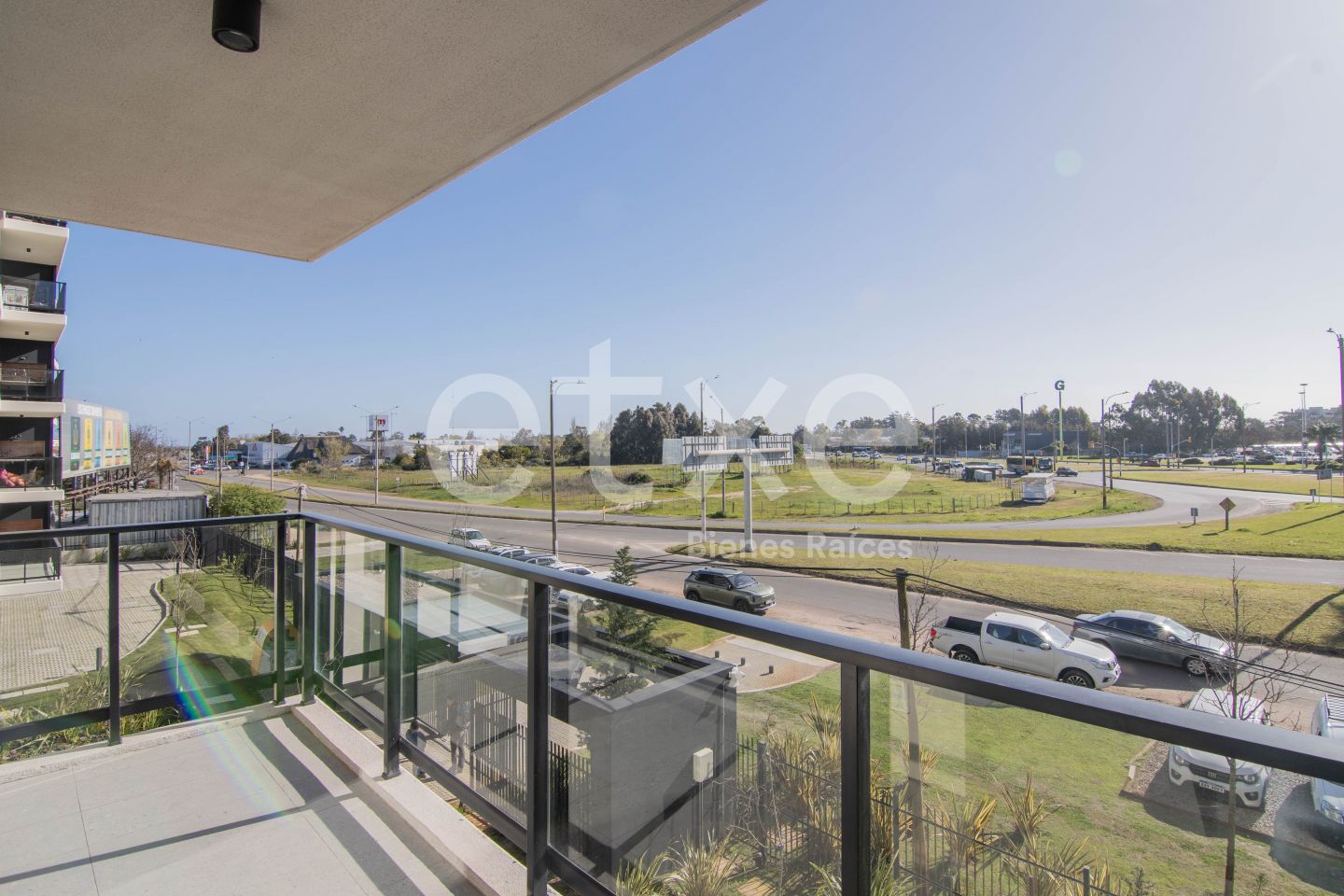 Apartamento en Alquiler 2 Dormitorios en Grou Bosque · Foto 5