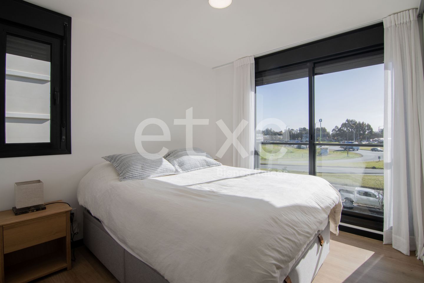 Apartamento en Alquiler 2 Dormitorios en Grou Bosque · Foto 10