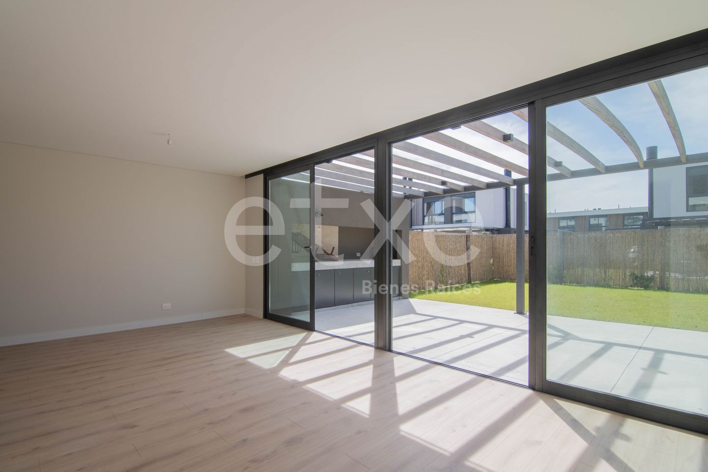 Alquiler de Casa a estrenar en Marinas de Carrasco · Foto 9