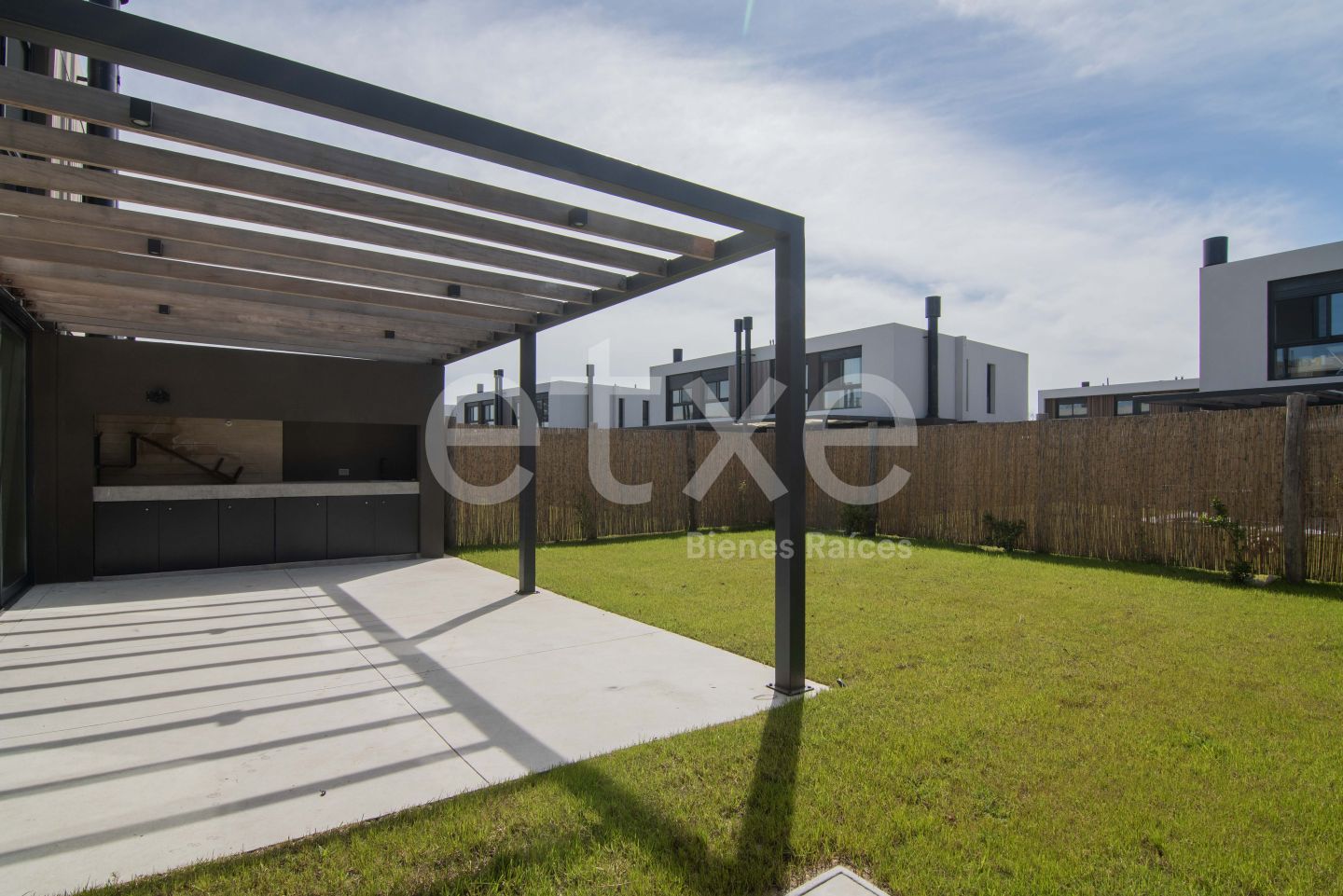Alquiler de Casa a estrenar en Marinas de Carrasco · Foto 3