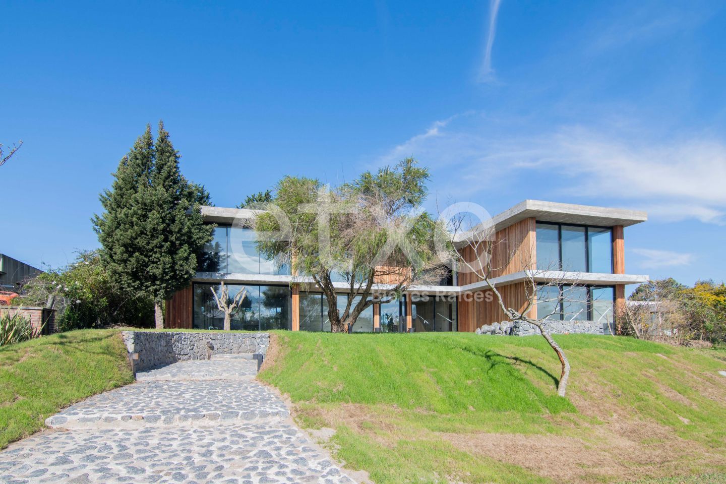 Exclusiva Casa y Alquiler en Venta Barrio Carmel · Foto 2