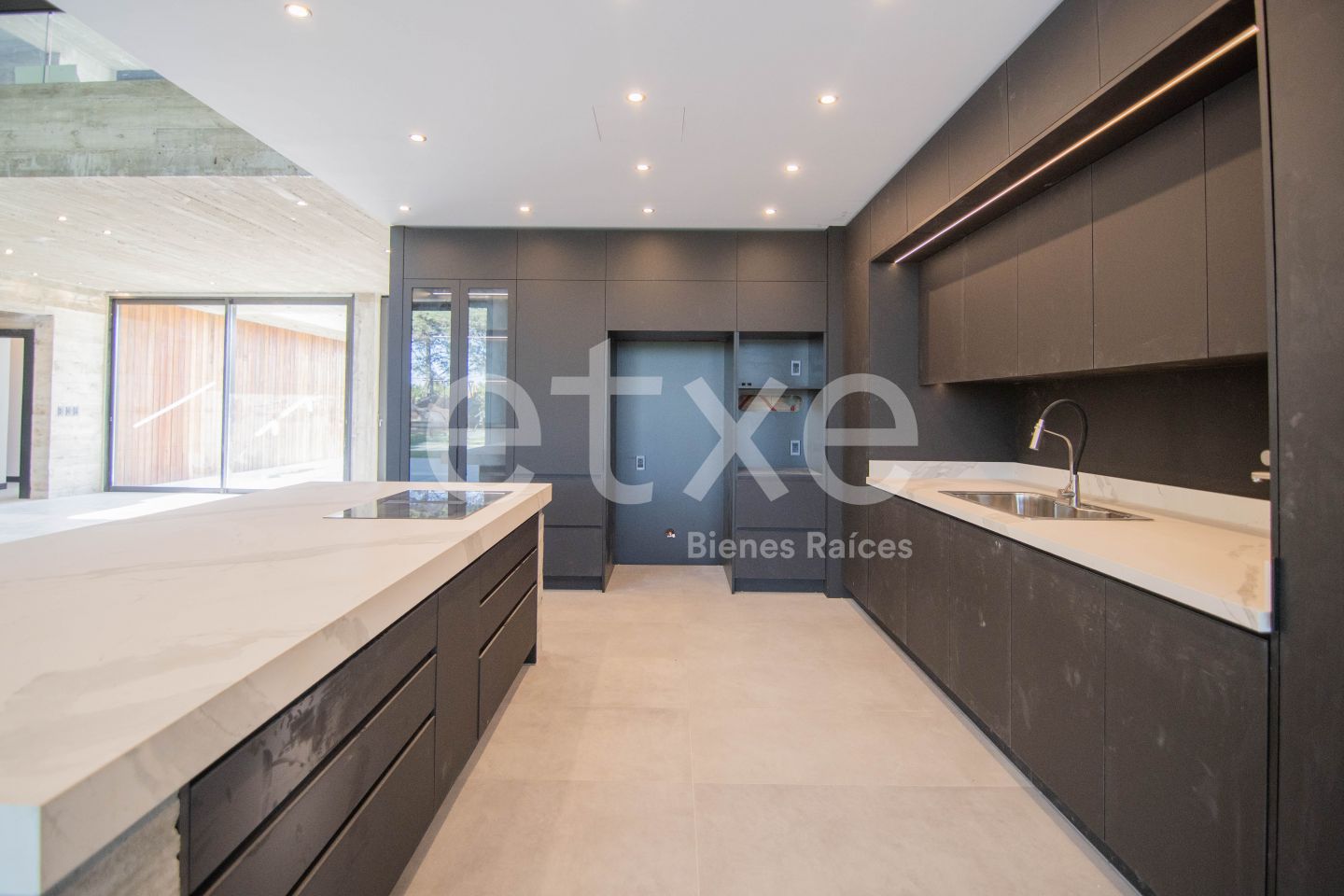 Exclusiva Casa y Alquiler en Venta Barrio Carmel · Foto 8