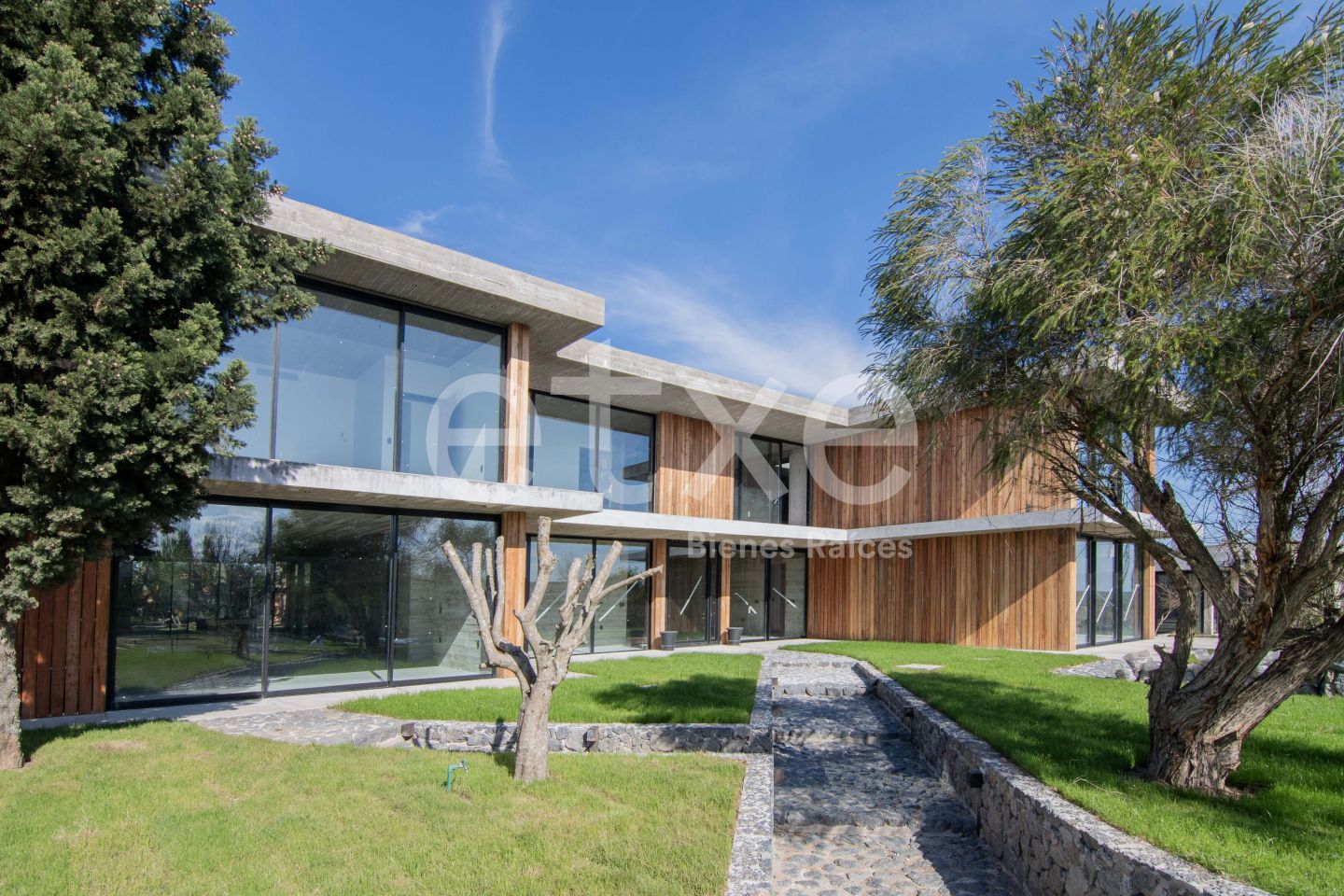 Exclusiva Casa y Alquiler en Venta Barrio Carmel · Foto 3