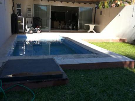 Vendo Casa Pareada En Bo. San Cristobal