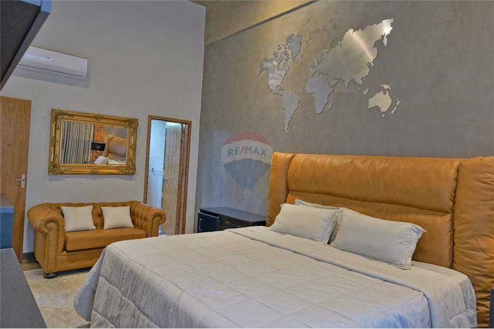HERMOSA CASA EN LAS COLINAS CON VISTA AL LAGO — foto 3