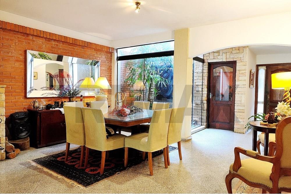 Casa - Venta — foto 2