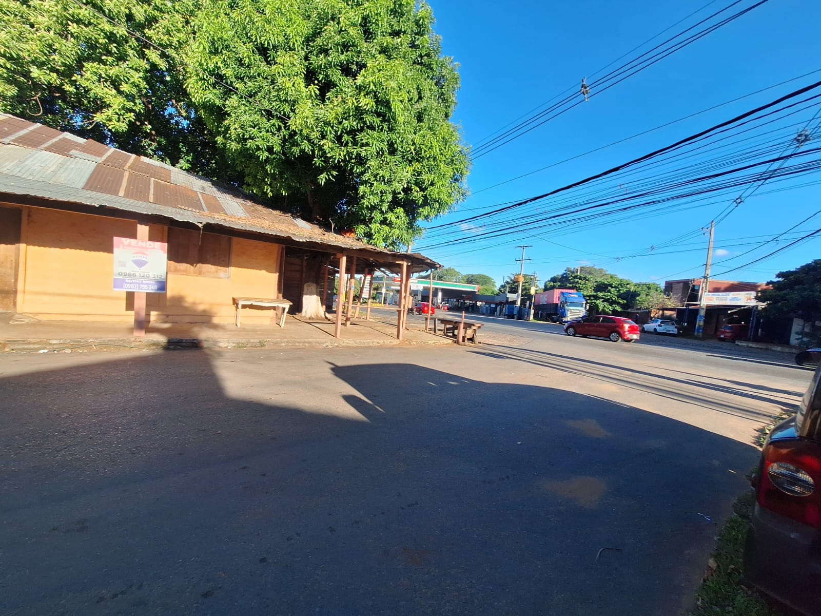 VENDO TERRENO EN ESQUINA SOBRE LAS RESIDENT — foto 3