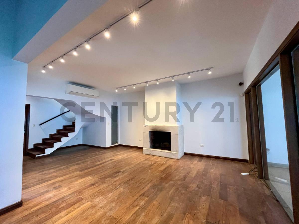 ALQUILO HERMOSA CASA, ZONA MOLAS LOPEZ — foto 3