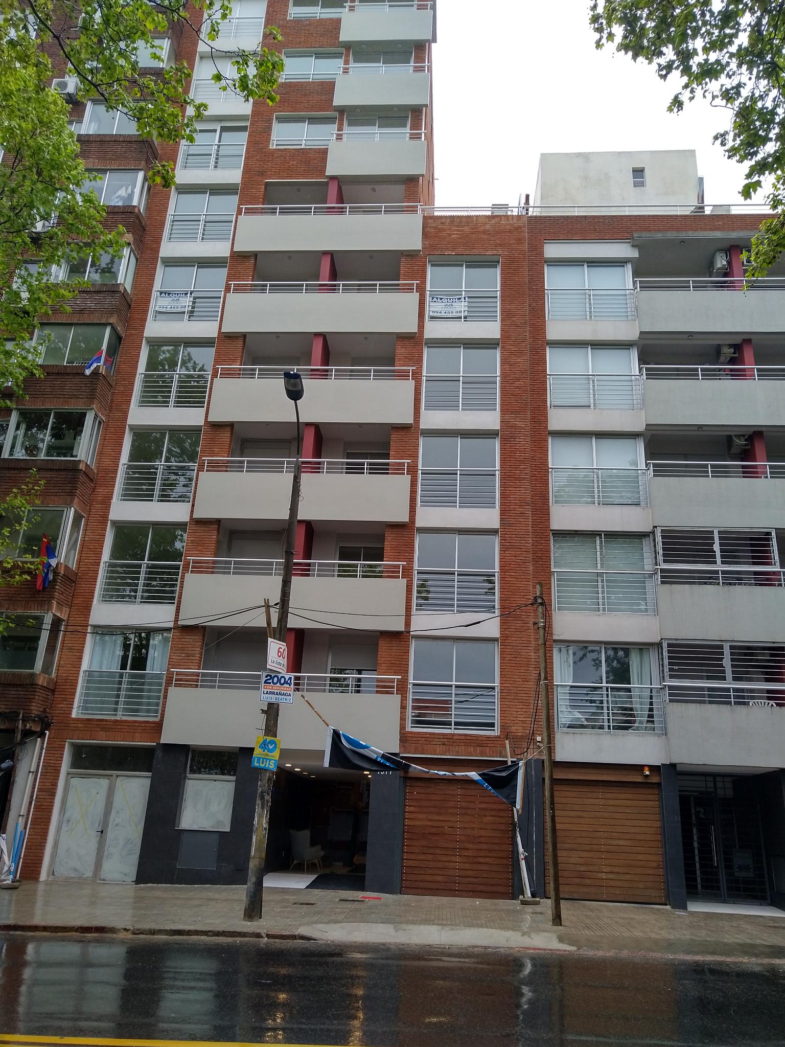 Alquiler - 1 Dormitorio - Frente - Gonzalo Ramirez - Parque Rodo